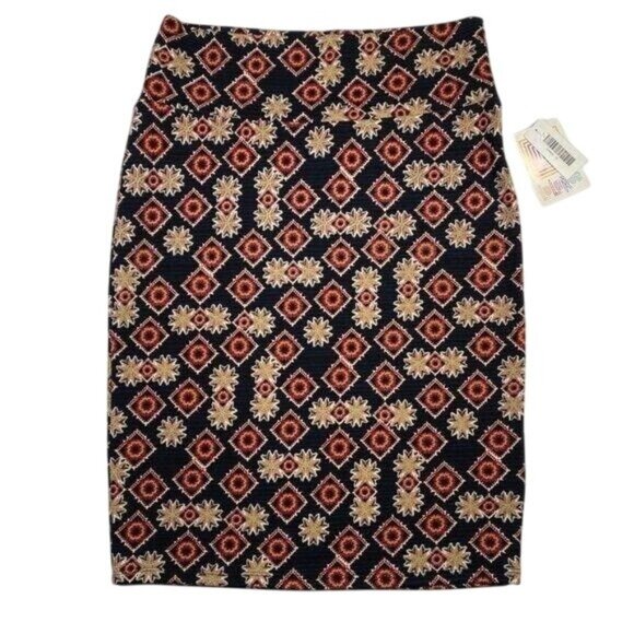 LuLaRoe CASSIE Pencil Skirt Floral Black Tiled Red Cream Medium M NWT - Picture 1 of 6
